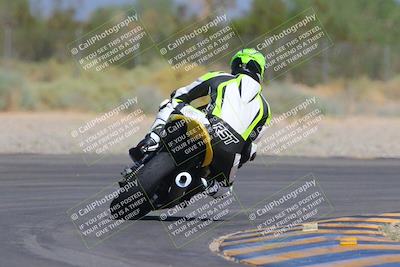 media/Sep-25-2023-Moto Forza (Mon) [[81ffa65e0a]]/B-C Group/Session 4 (Turn 2 Backside)/